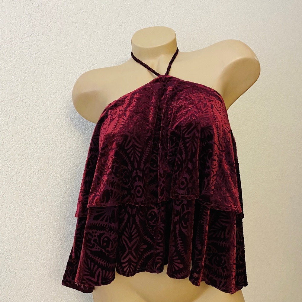 ❌sold BB Dakota burgundy velvet top Small NWT NEW - Picture 1 of 2